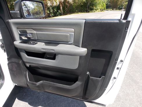 Used 2016 RAM 1500 Tradesman w/ Power & Remote Entry Group image 16