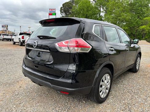 Used 2015 Nissan Rogue S FWD image 8