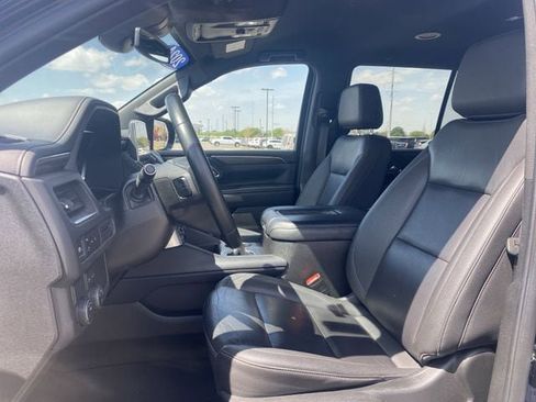 Used 2024 Chevrolet Tahoe LT image 9