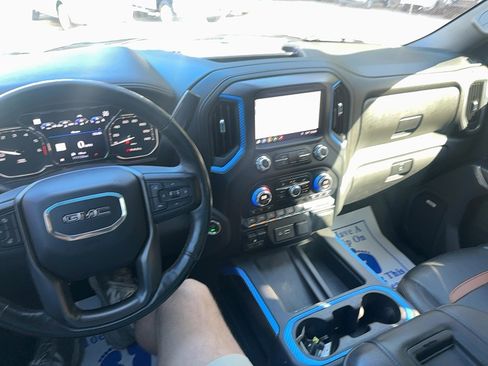 Used 2019 GMC Sierra 1500 AT4 w/ AT4 Premium Package image 15