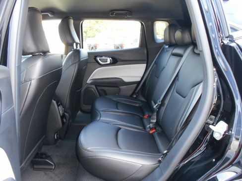 New 2026 Jeep Compass Limited AWD/4WD image 7