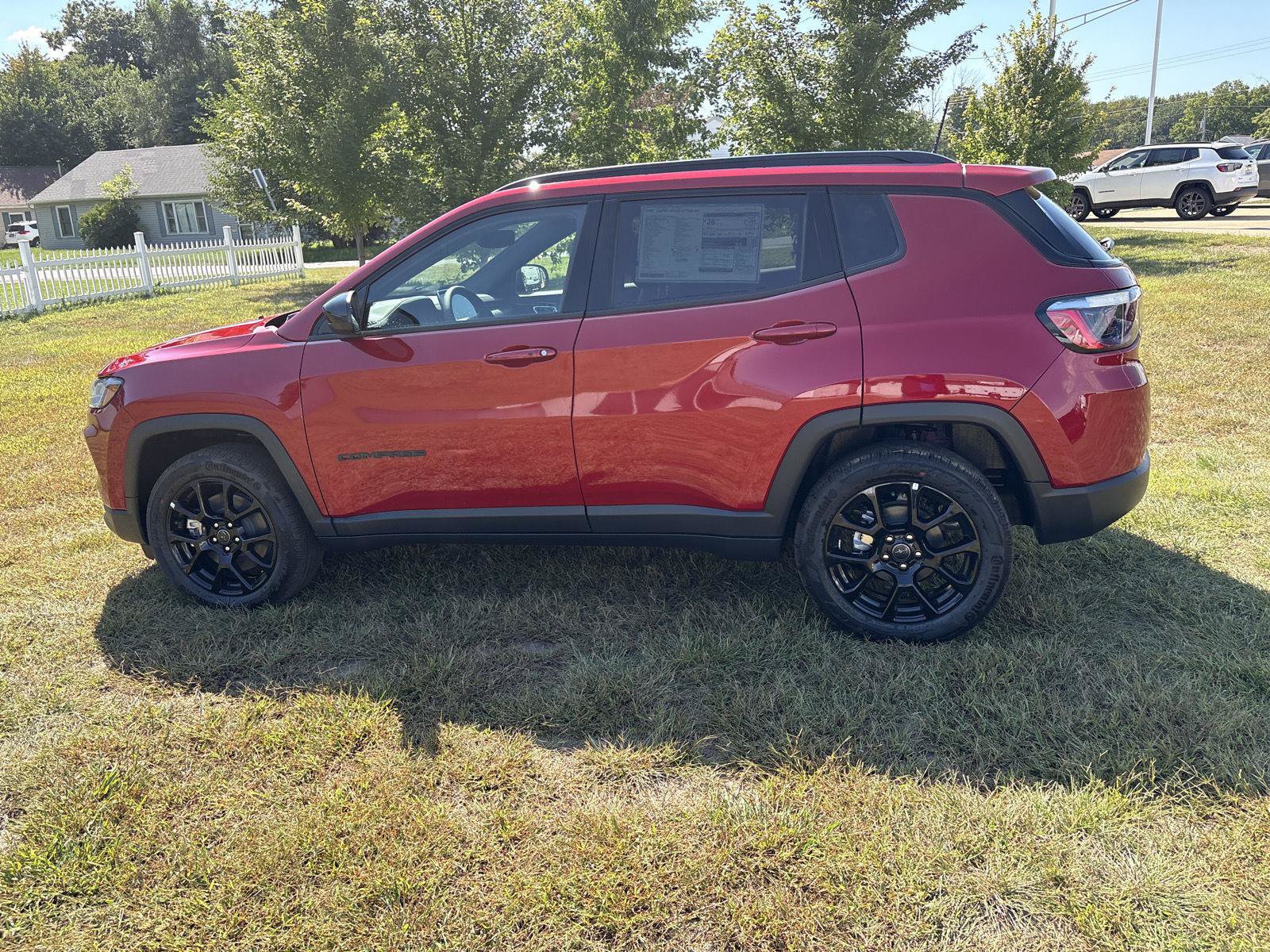 New 2026 Jeep Compass Latitude AWD/4WD image 8