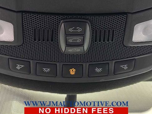 Used 2018 Lincoln MKC Select image 34