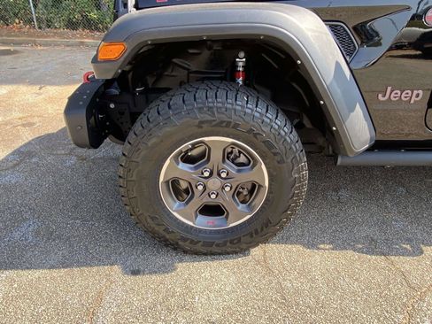 Certified 2022 Jeep Gladiator Rubicon w/ LED Lighting Group image 28