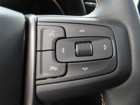 Used 2024 GMC Yukon AT4 image 59