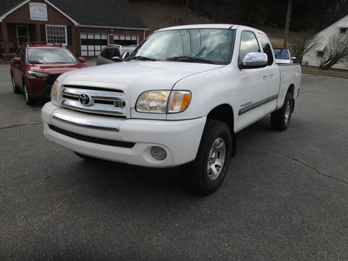 Used 2003 Toyota Tundra SR5 image 1