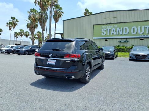 Used 2023 Volkswagen Atlas SE FWD image 8
