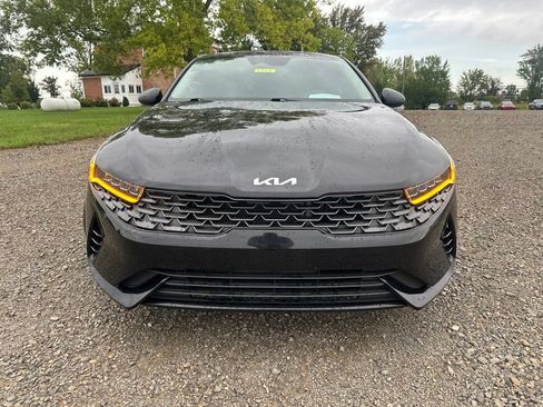 Used 2022 Kia K5 LX FWD image 2
