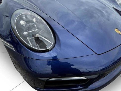 Used 2024 Porsche 911 Carrera RWD image 10