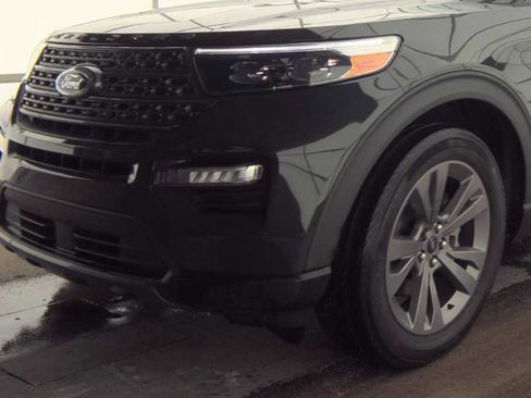 Used 2023 Ford Explorer XLT w/ Equipment Group 202A image 22