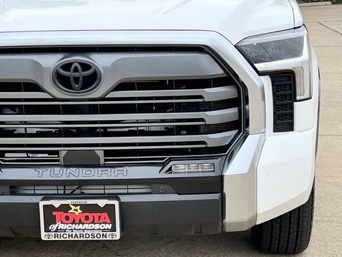 Used 2024 Toyota Tundra Limited w/ Power Package AWD/4WD image 8