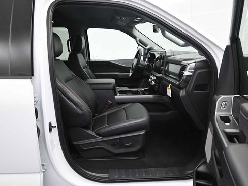 New 2026 Ford F250 Lariat w/ Tremor Off-Road Package AWD/4WD image 18