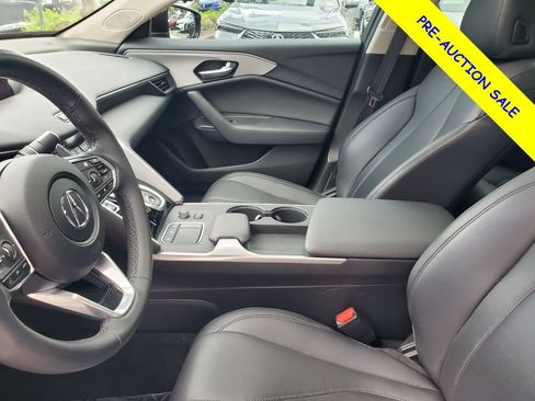 Used 2023 Acura TLX FWD image 15