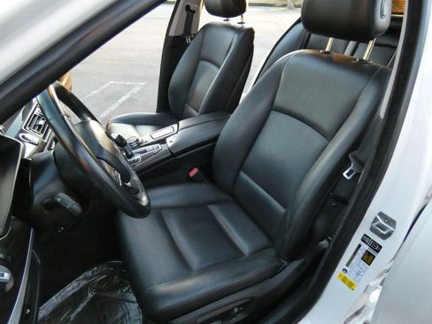 Used 2015 BMW 535i Sedan image 65