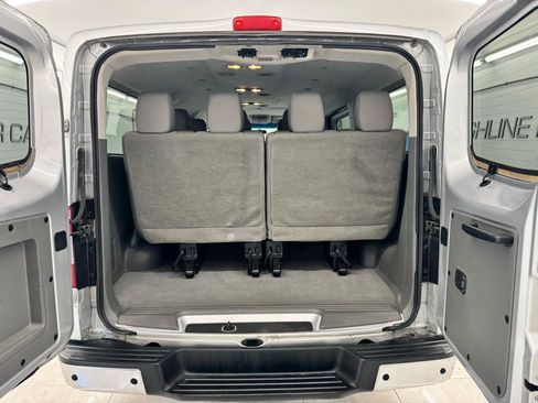 Used 2014 Nissan NV 3500 SV w/ Technology Package RWD image 6