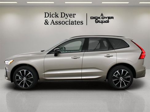 New 2025 Volvo XC60 B5 Plus w/ Protection Package Premier image 6