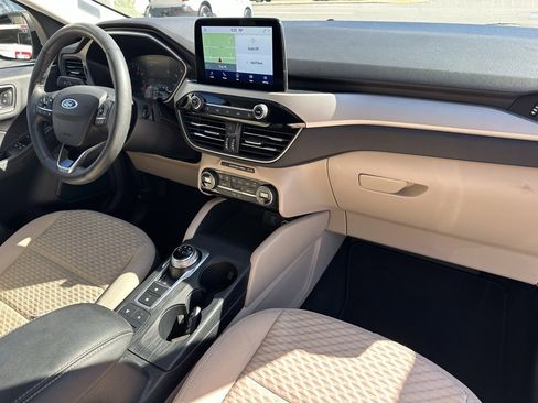 Used 2021 Ford Escape SE w/ Convenience Package image 15