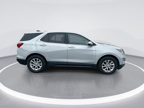 Used 2019 Chevrolet Equinox LT FWD image 10
