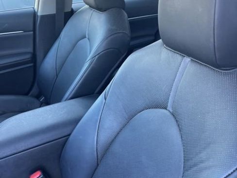 Used 2023 Toyota Camry XLE w/ Navigation Package image 11