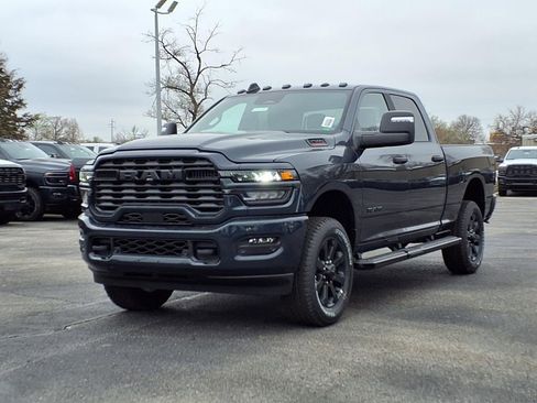 New 2026 RAM 2500 Big Horn AWD/4WD image 2