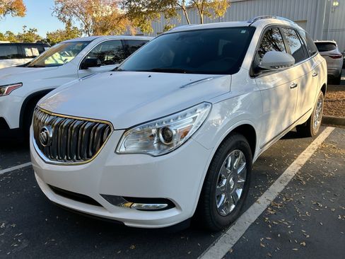 Used 2017 Buick Enclave Leather image 5