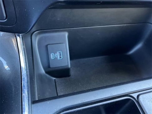 Used 2023 Ford F150 XLT w/ Equipment Group 302A High image 35