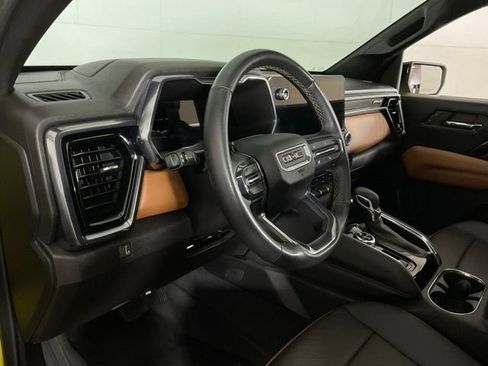Used 2024 GMC Canyon AT4 w/ AT4 Premium Package AWD/4WD image 20