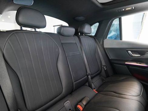 Certified 2023 Mercedes-Benz EQE 500 4MATIC SUV image 33