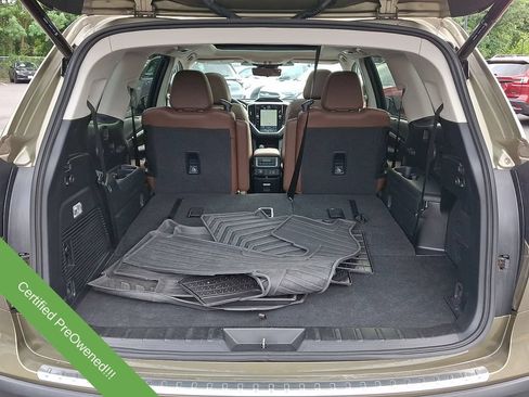 Used 2023 Subaru Ascent Touring AWD/4WD image 28