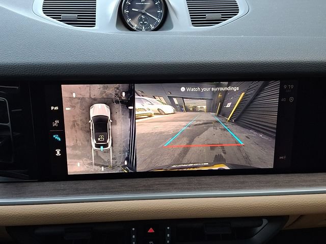 Certified 2026 Porsche Cayenne E-Hybrid Coupe AWD/4WD image 19