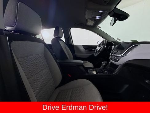 Used 2022 Chevrolet Equinox LT AWD/4WD image 25