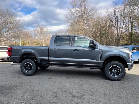 New 2026 Ford F250 XLT w/ XLT Premium Package image 3