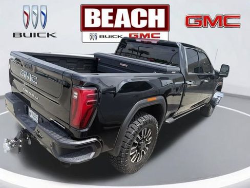 Used 2026 GMC Sierra 2500 Denali Ultimate AWD/4WD image 3