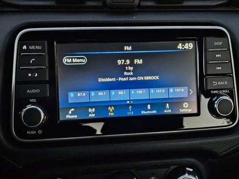 Used 2023 Nissan Versa S w/ S Plus Package image 10