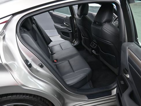 Used 2020 Lexus ES 350 F Sport image 32