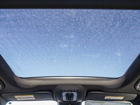 New 2026 Mercedes-Benz GLB 250 image 16