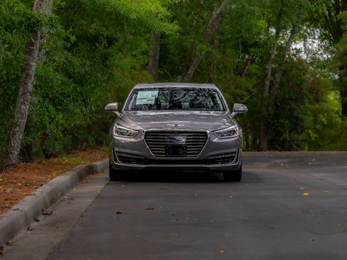 Used 2018 Genesis G90 5.0 Ultimate RWD image 34