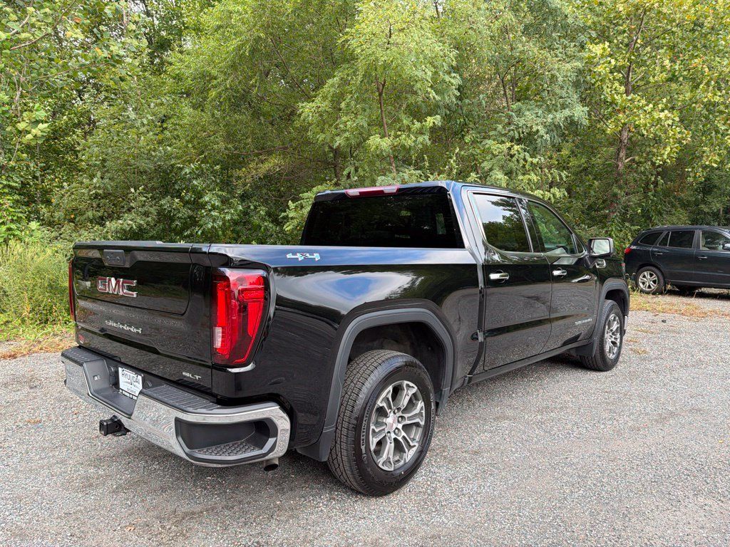 Used 2025 GMC Sierra 1500 SLT AWD/4WD image 6