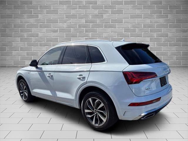 Used 2024 Audi Q5 2.0T Premium Plus w/ Premium Plus Package AWD/4WD image 5