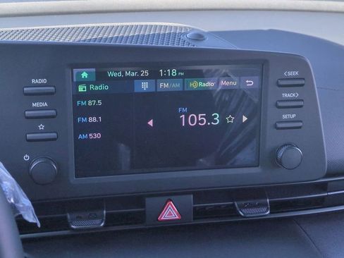 New 2026 Hyundai Elantra SEL Sport Premium FWD image 18