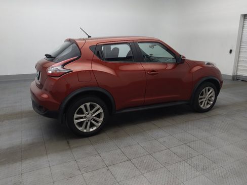 Used 2015 Nissan Juke S FWD image 10