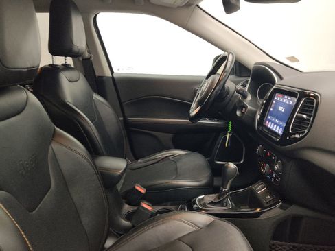 Used 2020 Jeep Compass Limited FWD image 21