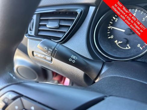 Used 2020 Nissan Rogue Sport S image 23