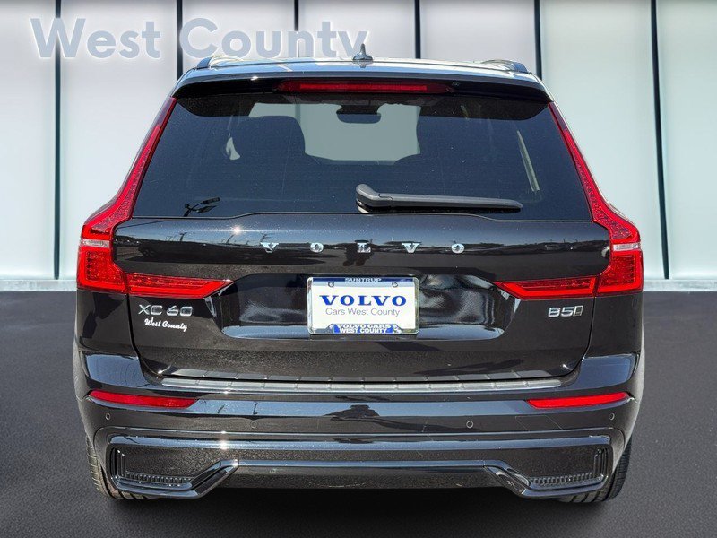 Certified 2024 Volvo XC60 B5 Plus w/ Protection Package Premier AWD/4WD image 6