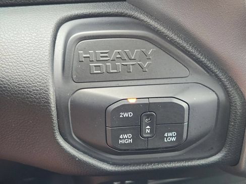 Certified 2026 RAM 2500 Big Horn AWD/4WD image 31