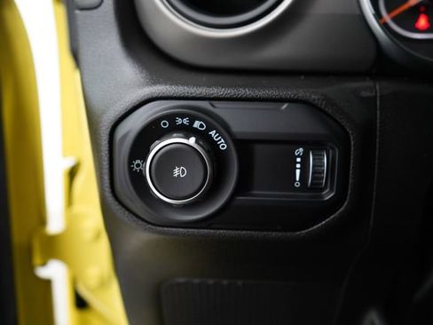 Used 2023 Jeep Wrangler Sport AWD/4WD image 21