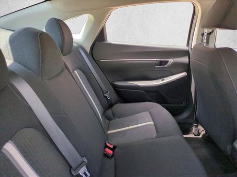 Used 2023 Hyundai Sonata SE FWD image 18