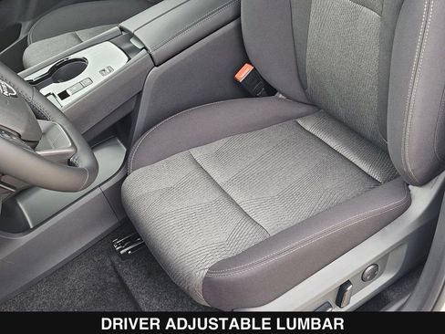 New 2026 Nissan Rogue SV FWD image 16