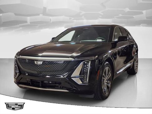 New 2026 Cadillac Lyriq Luxury RWD image 1