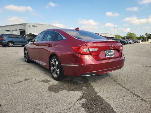 Used 2018 Honda Accord EX image 4